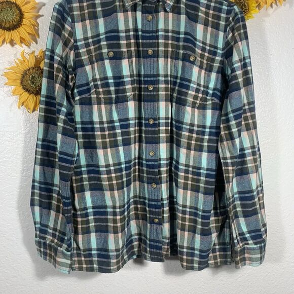 Duluth Trading Co. Plaid Double Pocket Button Shirt Size Large Women’s - Picture 3 of 8